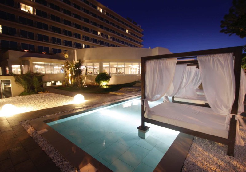 Ausstattung & Service