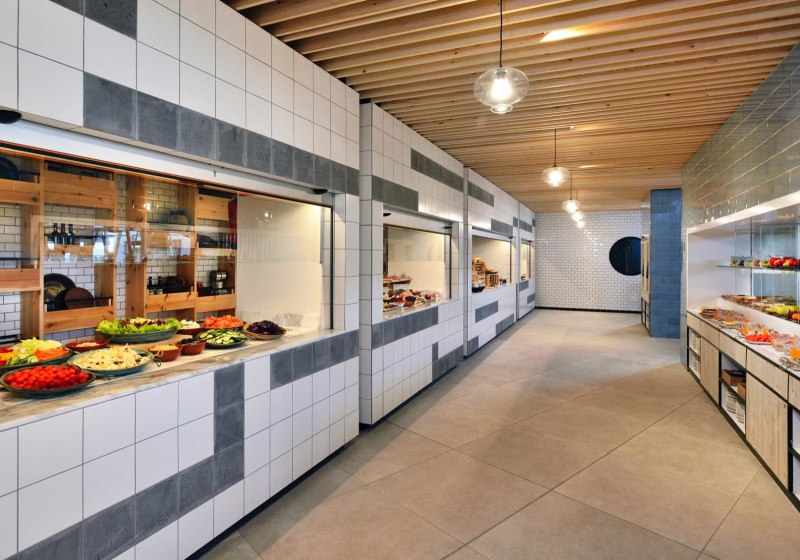 Ausstattung & Service