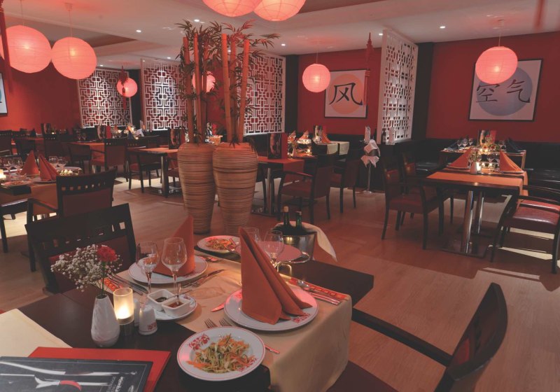 Ausstattung & Service