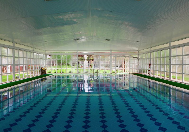 Ausstattung & Service