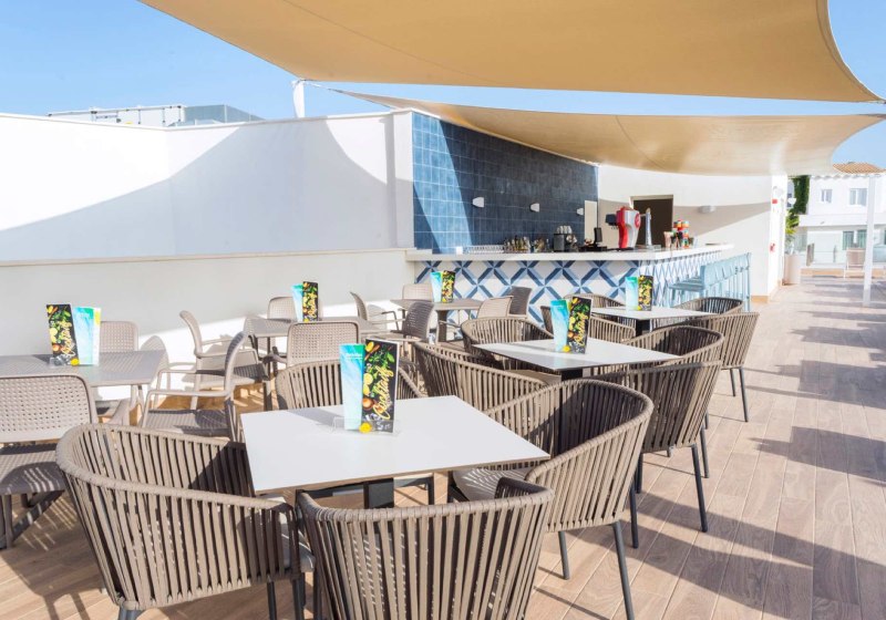 Ausstattung & Service