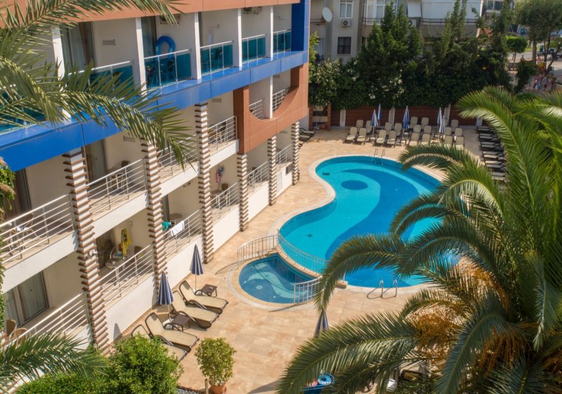 Ausstattung & Service