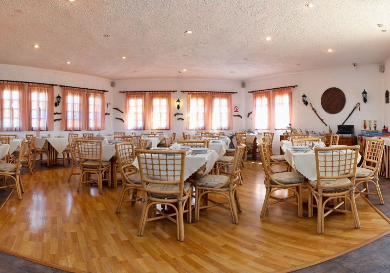 Ausstattung & Service