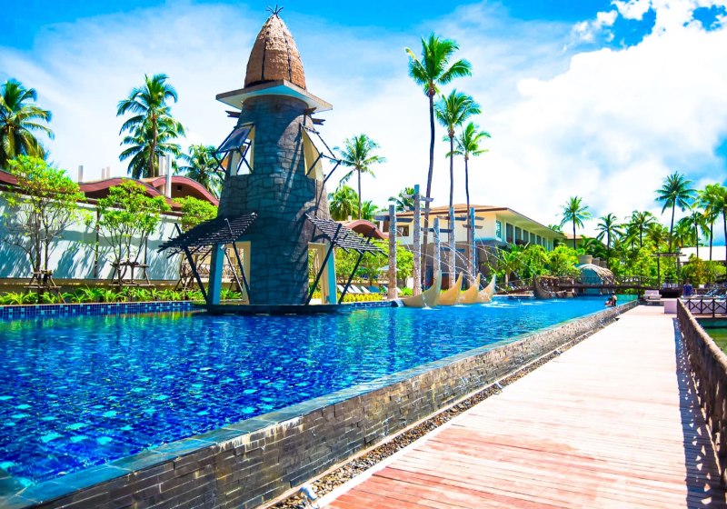 Graceland Khao Lak Beach Resort