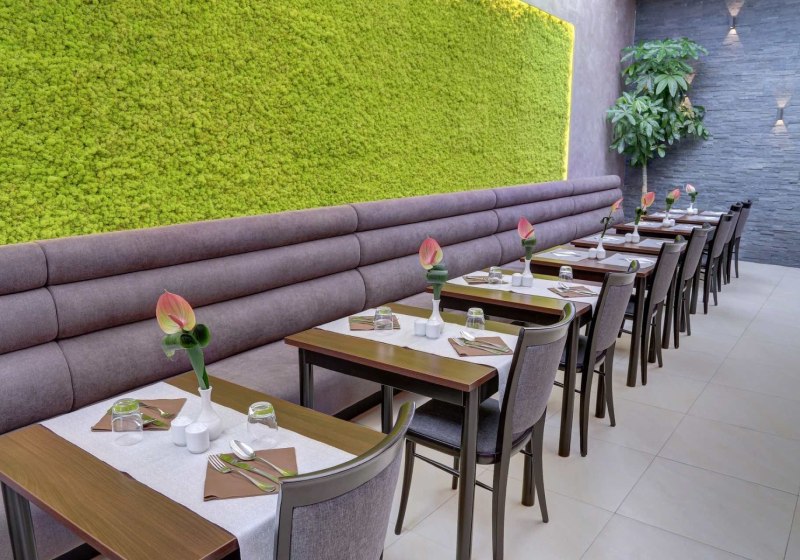 Ausstattung & Service