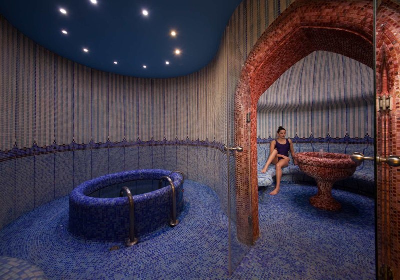 Ausstattung & Service