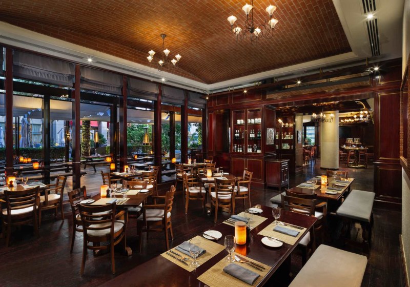 Ausstattung & Service