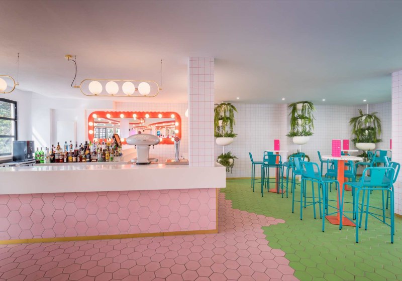 Ausstattung & Service