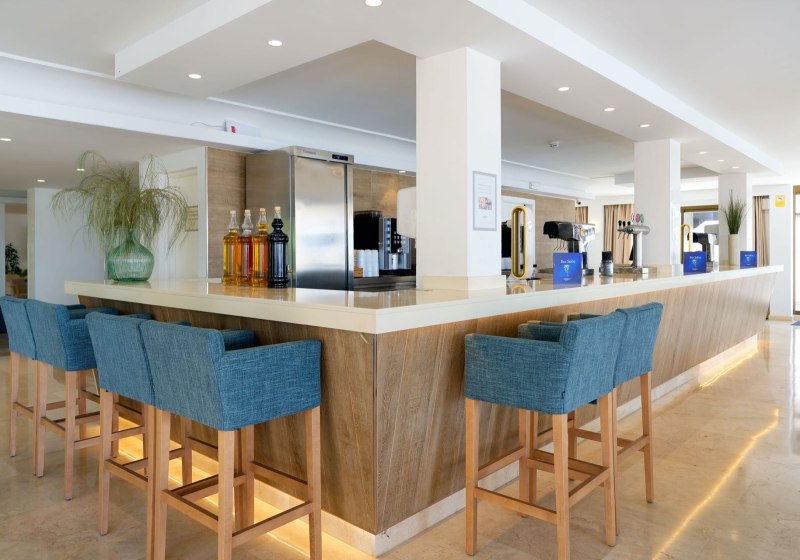 Ausstattung & Service