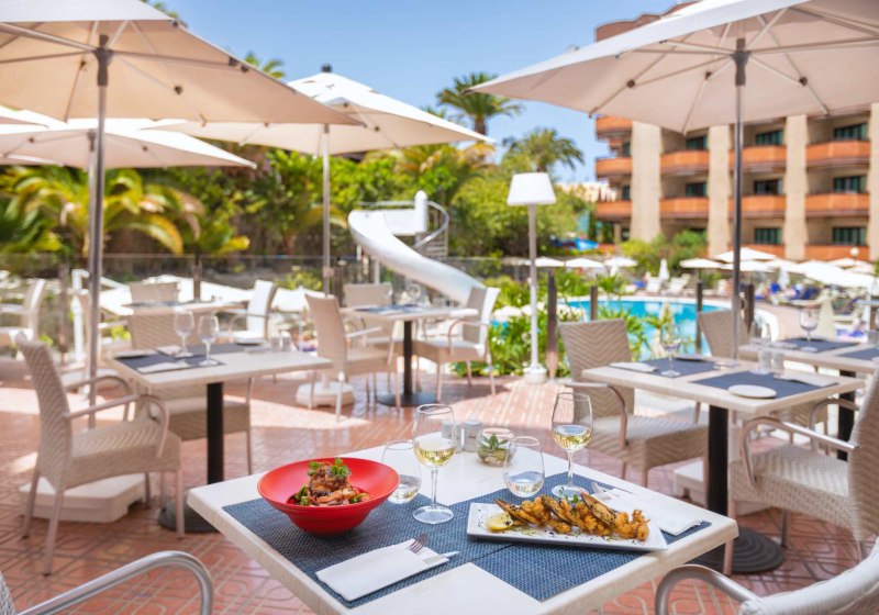 Ausstattung & Service