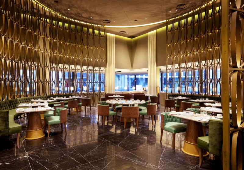 Ausstattung & Service