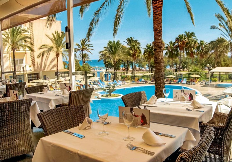 Ausstattung & Service