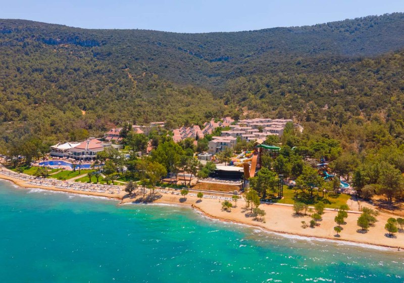 Long Beach Club Nature