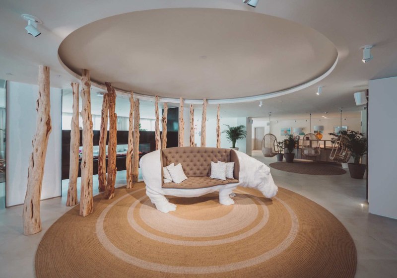 Ausstattung & Service