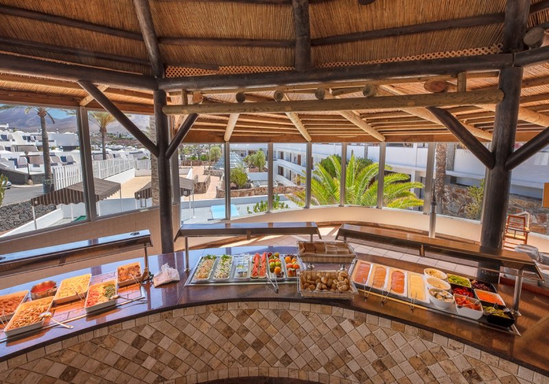 Ausstattung & Service