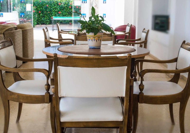 Ausstattung & Service