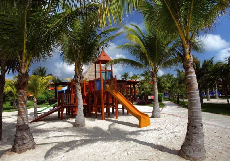 Barcelo Maya Beach