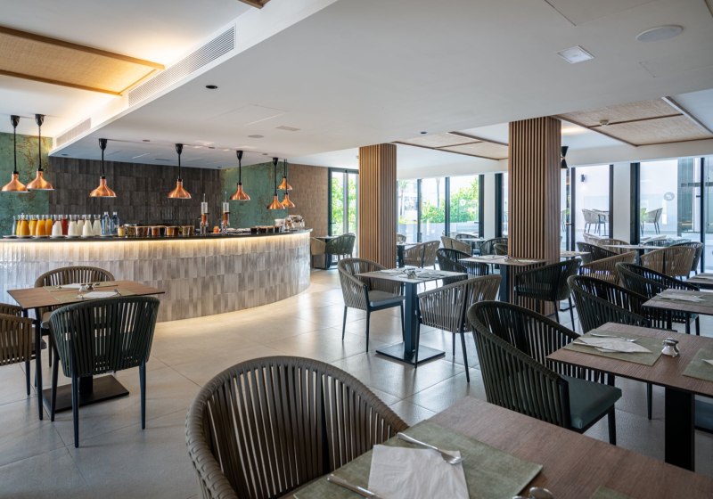 Ausstattung & Service