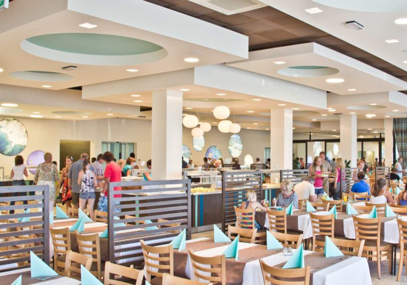 Ausstattung & Service