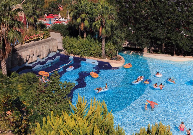 Ausstattung & Service