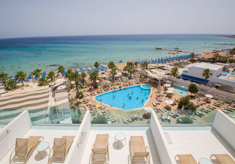 Vrissaki Beach Hotel