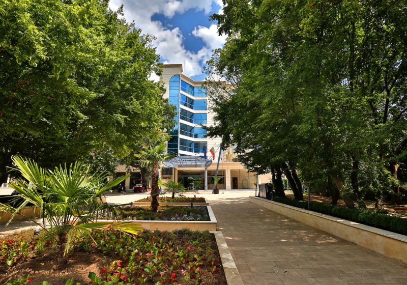 Ausstattung & Service