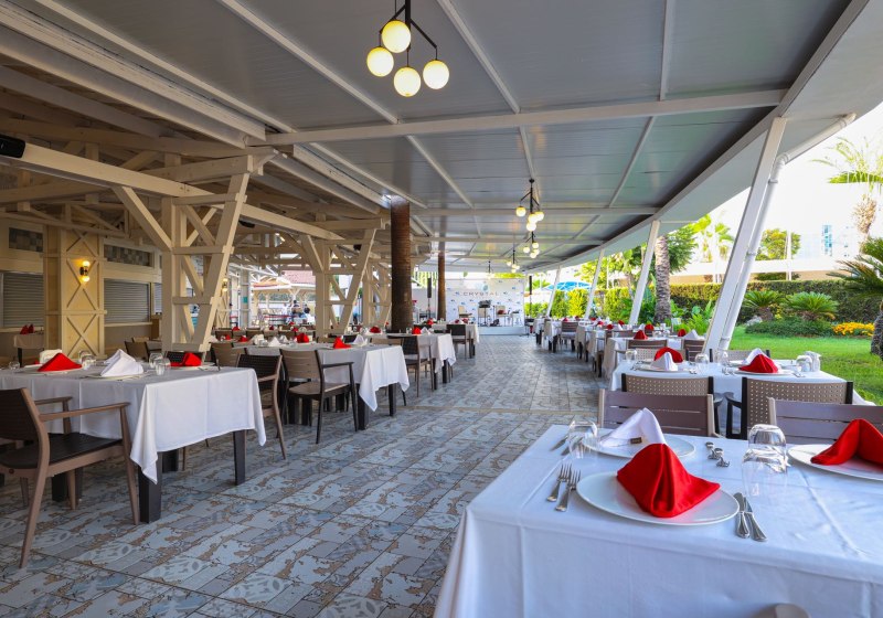 Ausstattung & Service