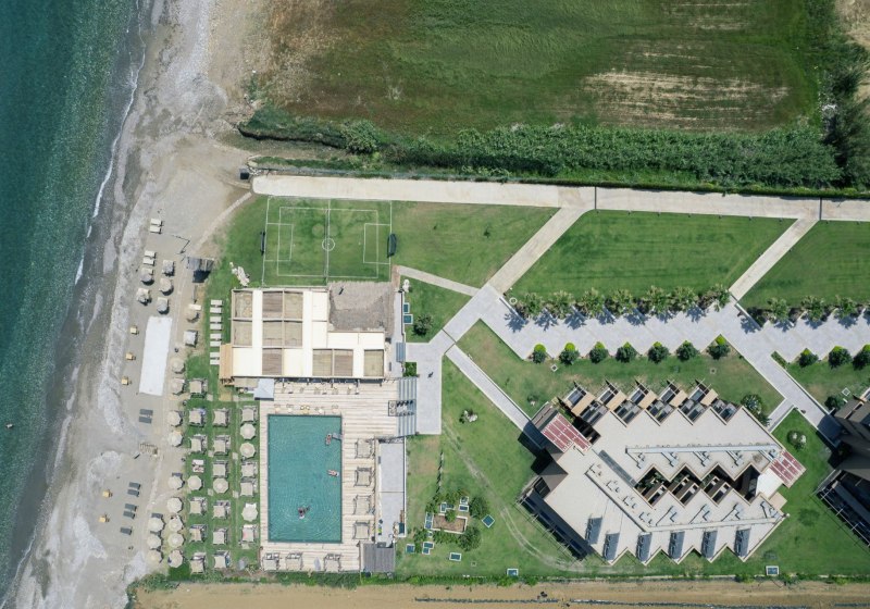 La Mer Resort & Spa