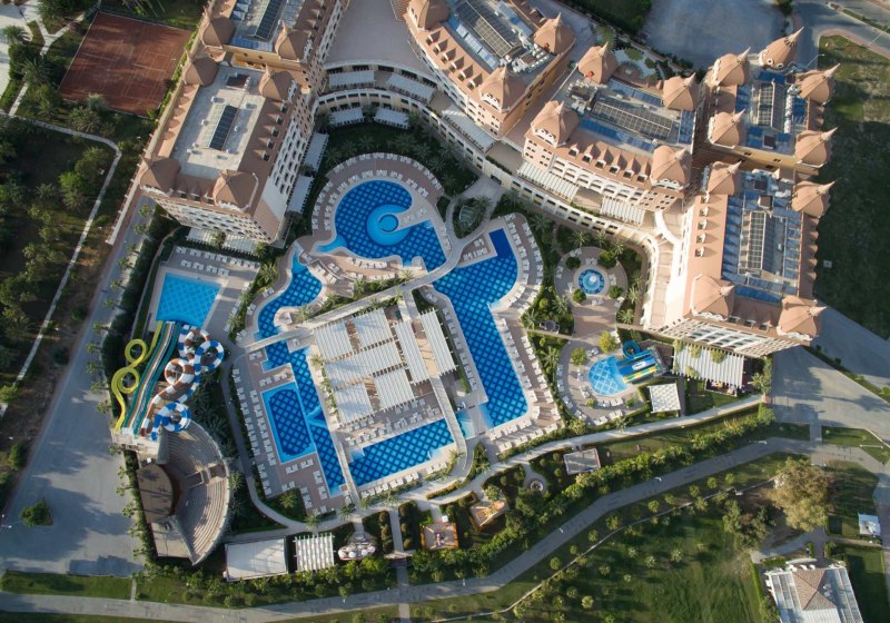 Ausstattung & Service