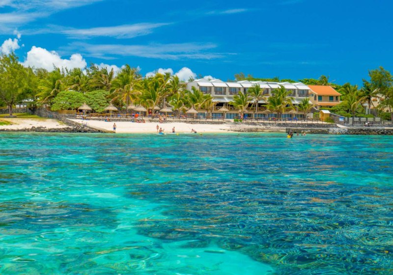 Le Peninsula Bay Beach Resort & Spa