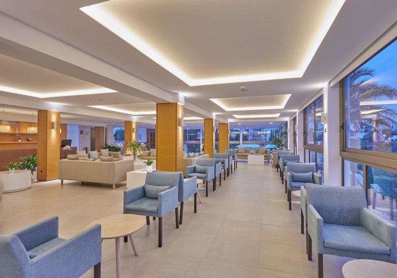 Ausstattung & Service