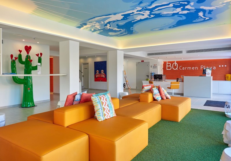 Ausstattung & Service