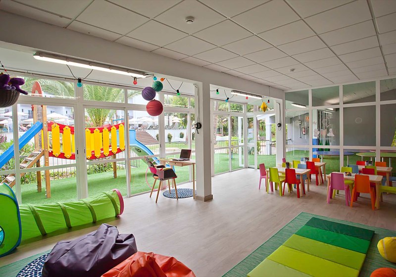 Ausstattung & Service