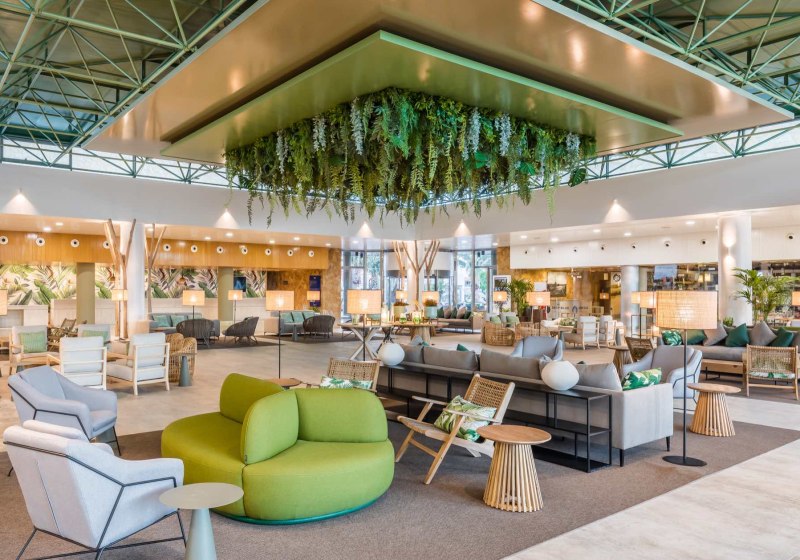 Ausstattung & Service