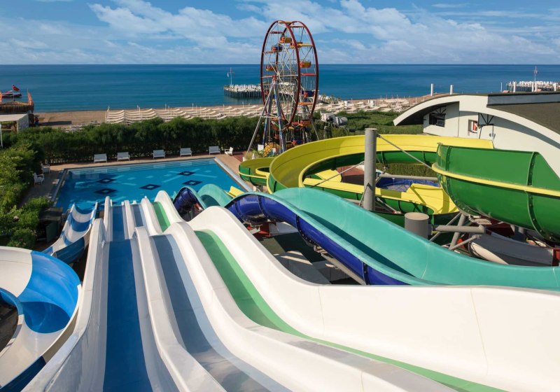 Ausstattung & Service