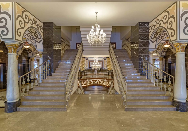 Ausstattung & Service