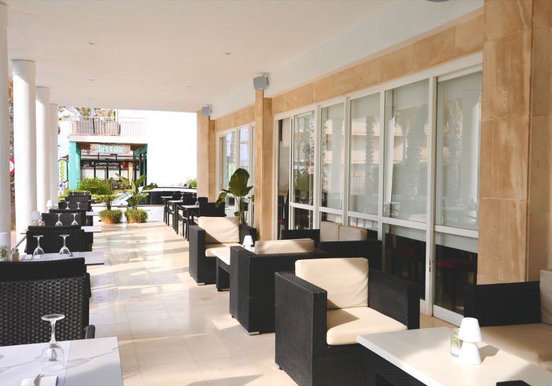 Ausstattung & Service