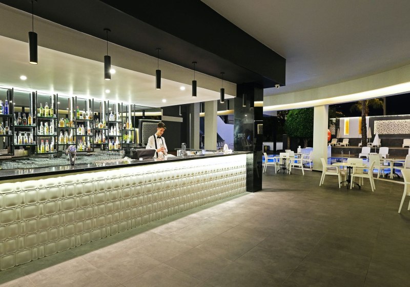 Ausstattung & Service