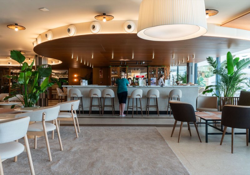 Ausstattung & Service