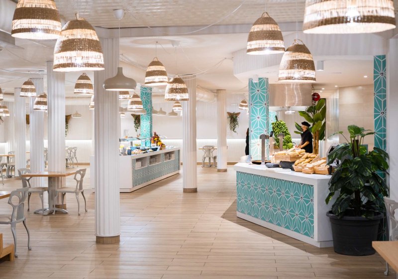 Ausstattung & Service