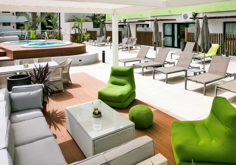 Ausstattung & Service