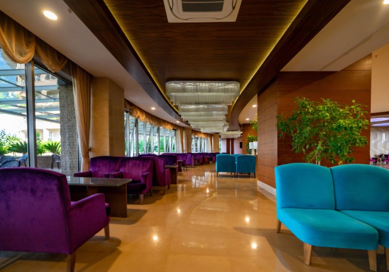 Ausstattung & Service