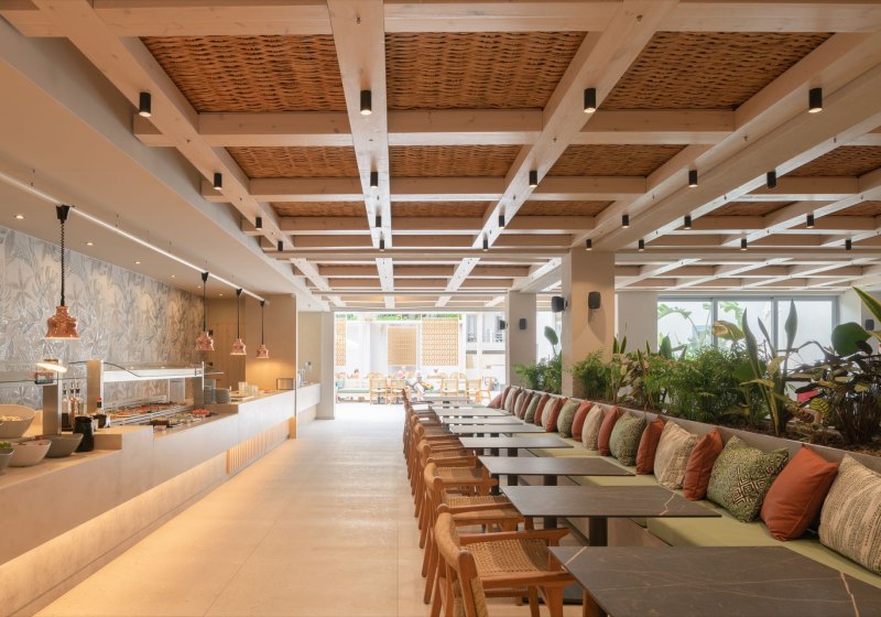 Ausstattung & Service