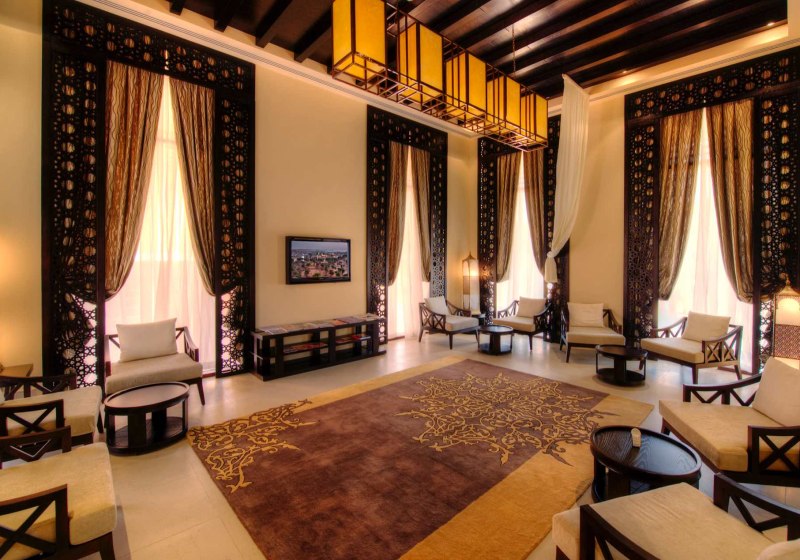 Ausstattung & Service