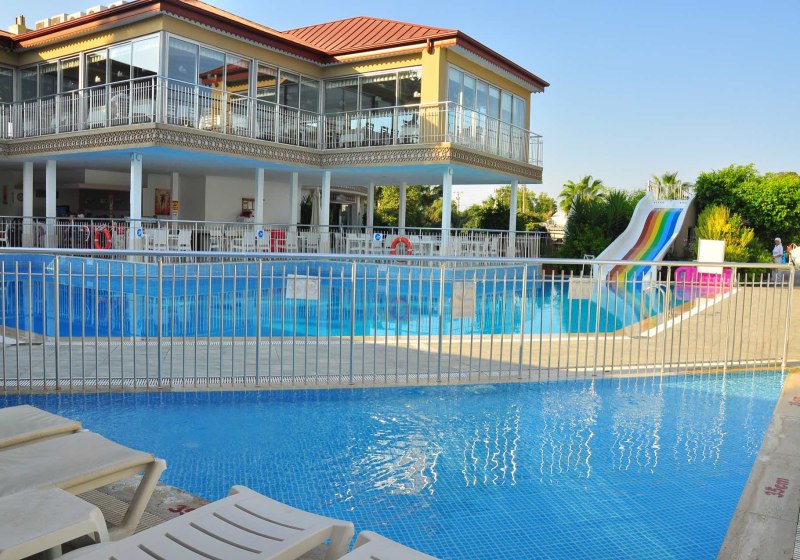 Ausstattung & Service