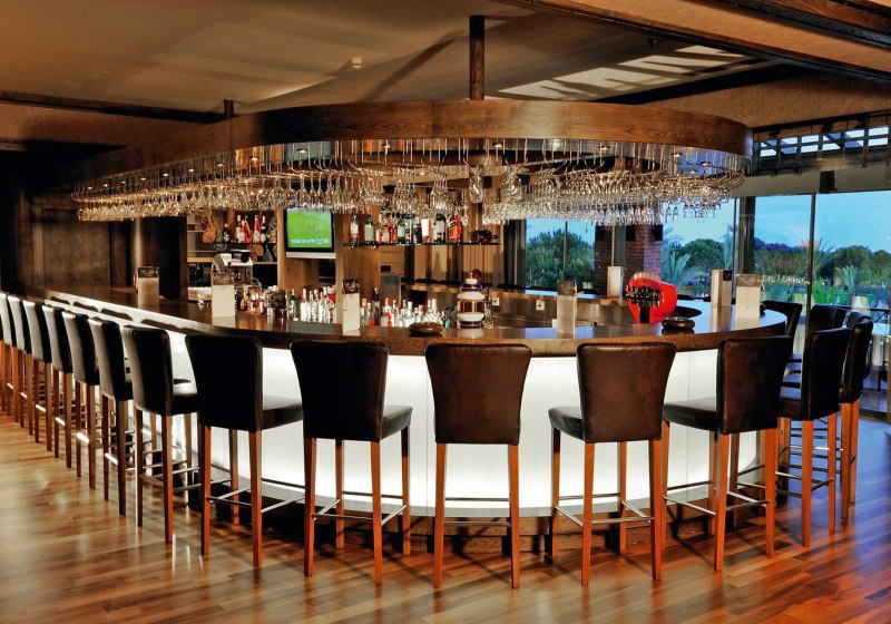 Ausstattung & Service