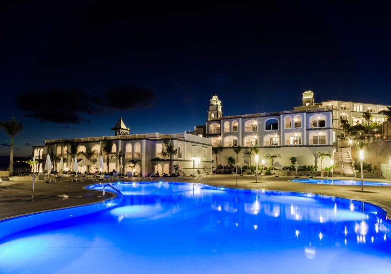 Ausstattung & Service