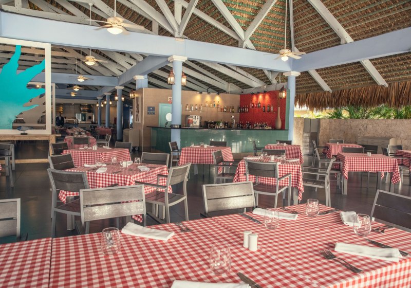 Ausstattung & Service