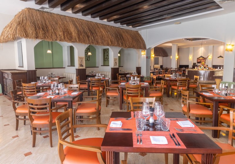 Ausstattung & Service