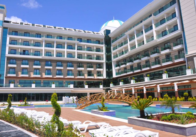 Luna Blanca Resort & Spa